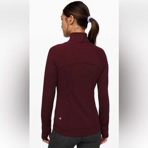 Lululemon Outrun the Elements 1/2 Zip